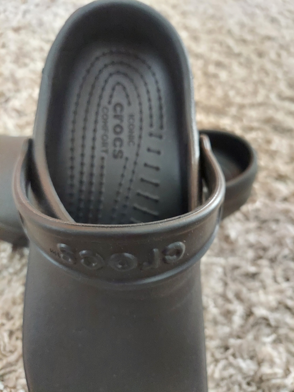 Crocs Classic Clog in Black.NEW,NEVER WORN.